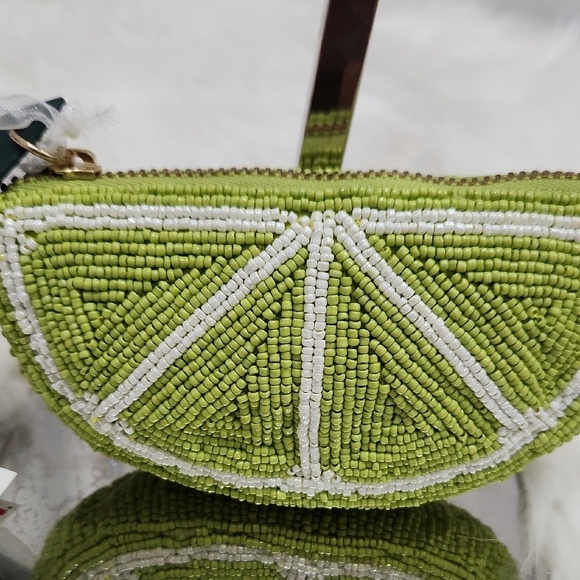 💚🔹️Made In India Viral Handcrafted Beaded Lime Green Coin Pouch NWOT - Picture 2 of 8